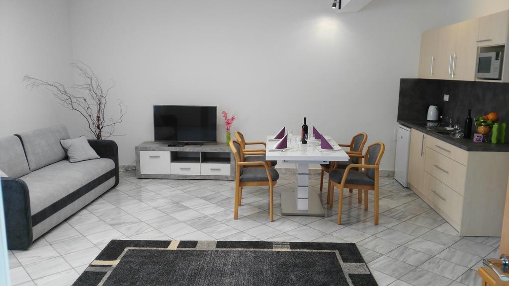Fueredi Haz Apartman Apartment Sopron Luaran gambar